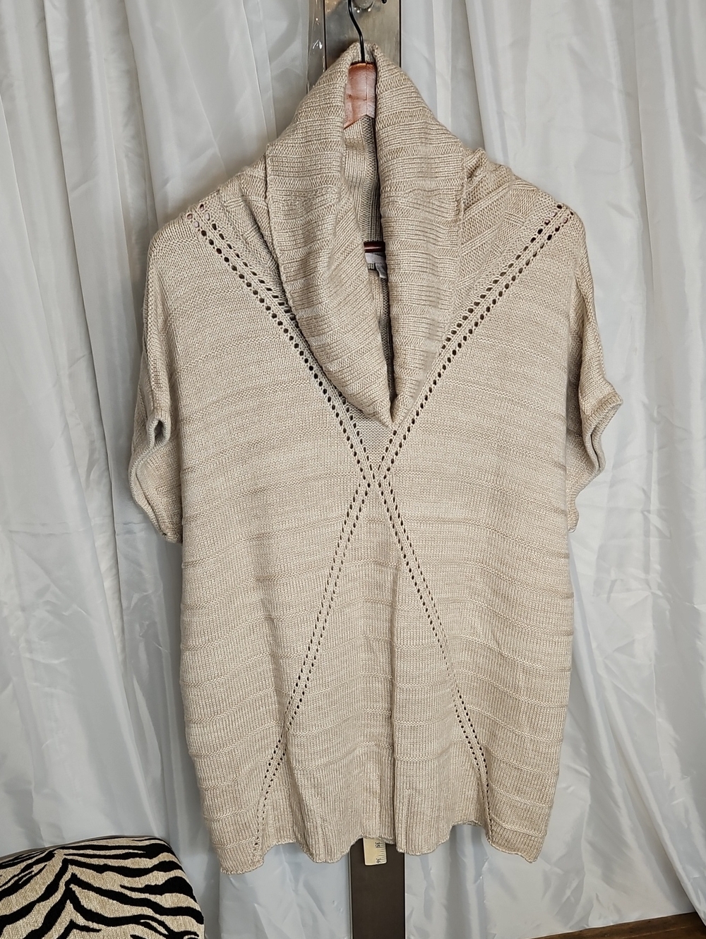 Love 21 Cream / Tan Cowl Neck Short Sleeve Sweater M